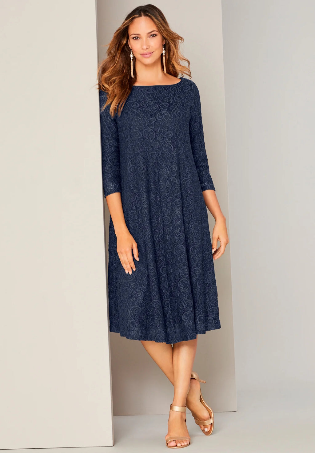 Plus Size Lace Swing Dress E9113