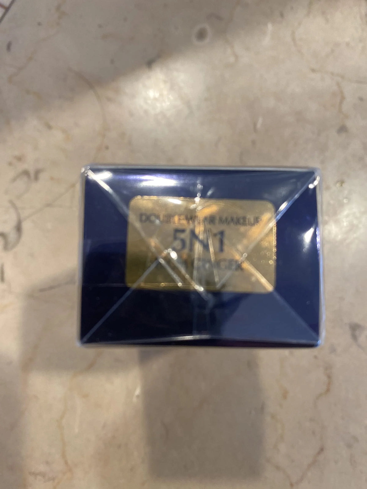 1.0 Oz Makeup I113