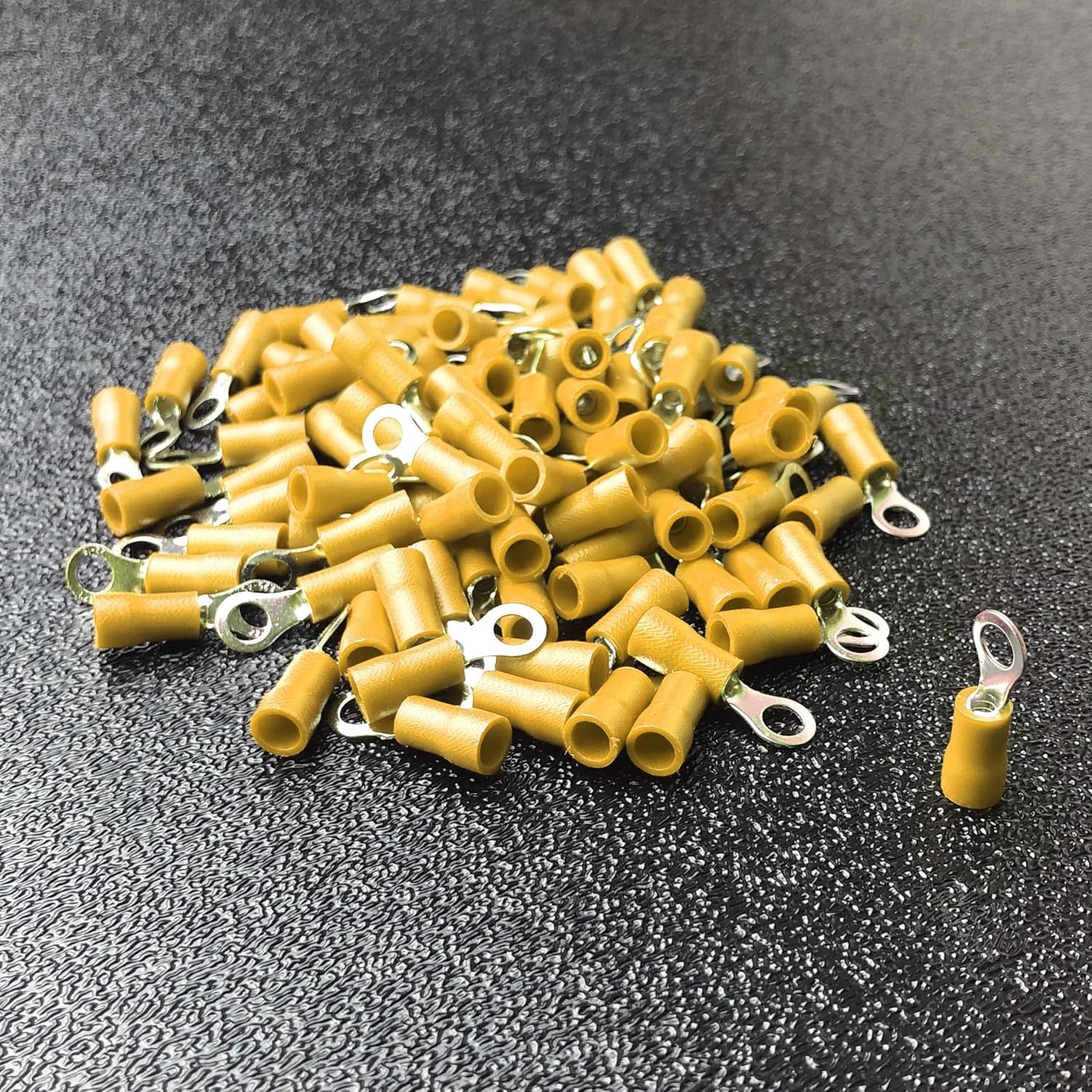 100pcs Insulated Electrical Crimp Connectors (12-10ga Yellow) H755