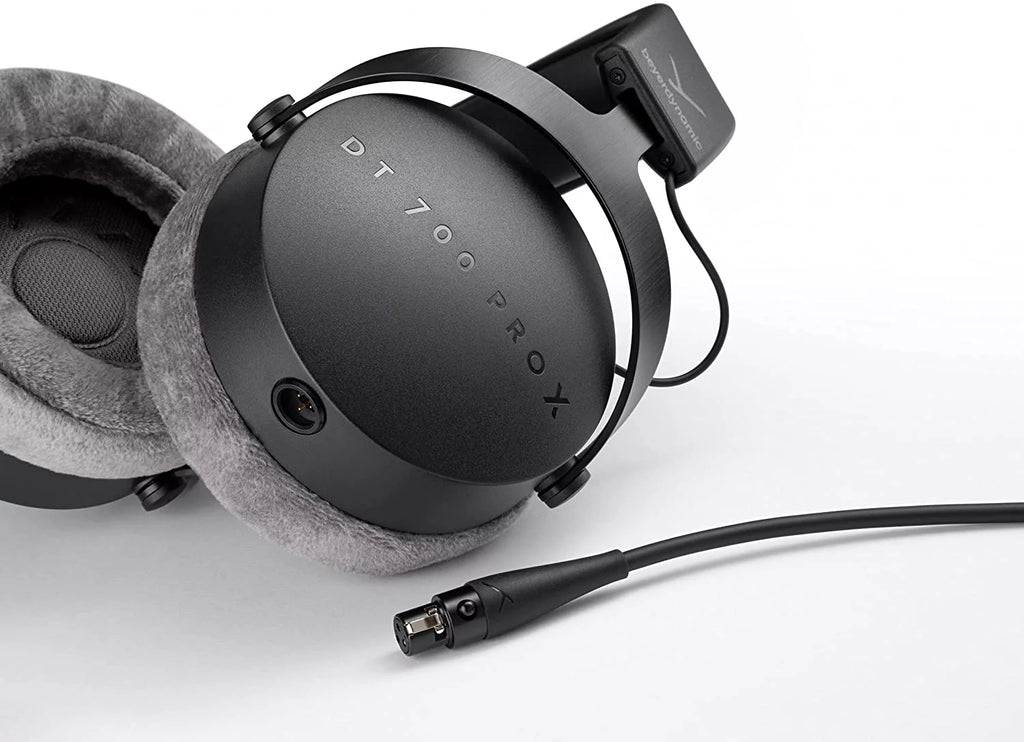 Closed-Back Studio Headphones Bundle with Detachable Cable, Headphone Splitter, Extension Cable Q416017
