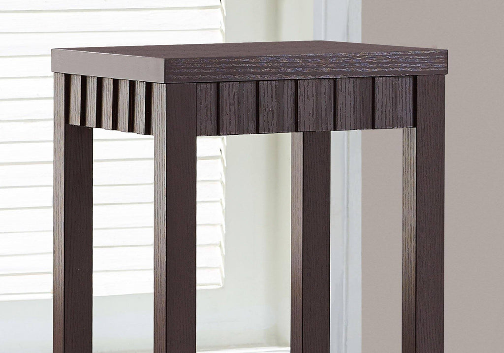 Cappuccino Particle Board Accent Table R22946
