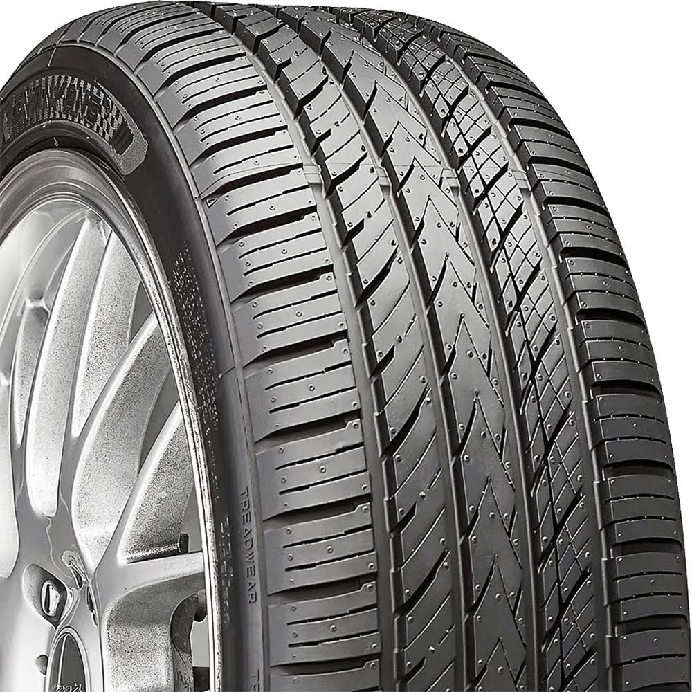 235/45R18 All-Season Tire L7355