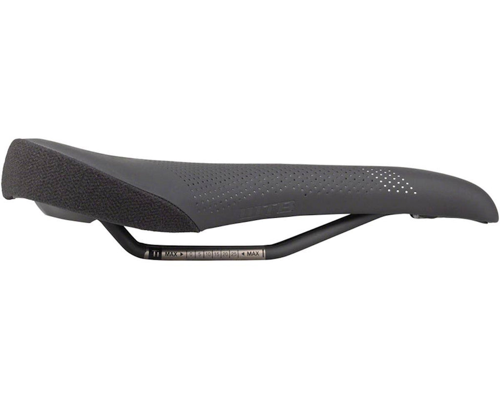 Titanium Black Saddle S3023