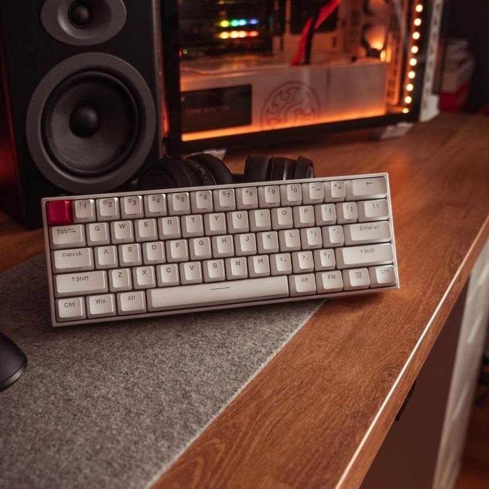 60% Mechanical Keyboard with Bluetooth 5 X7369