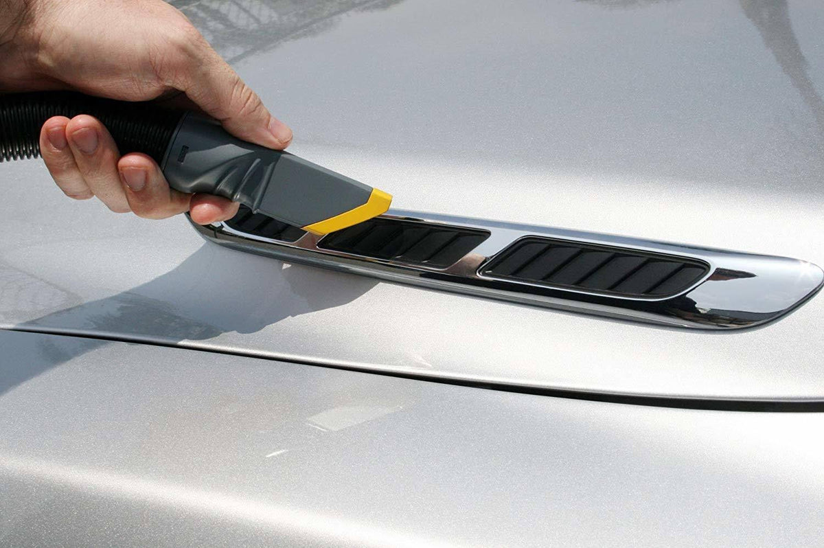 Hand-Held Vacuum E5846