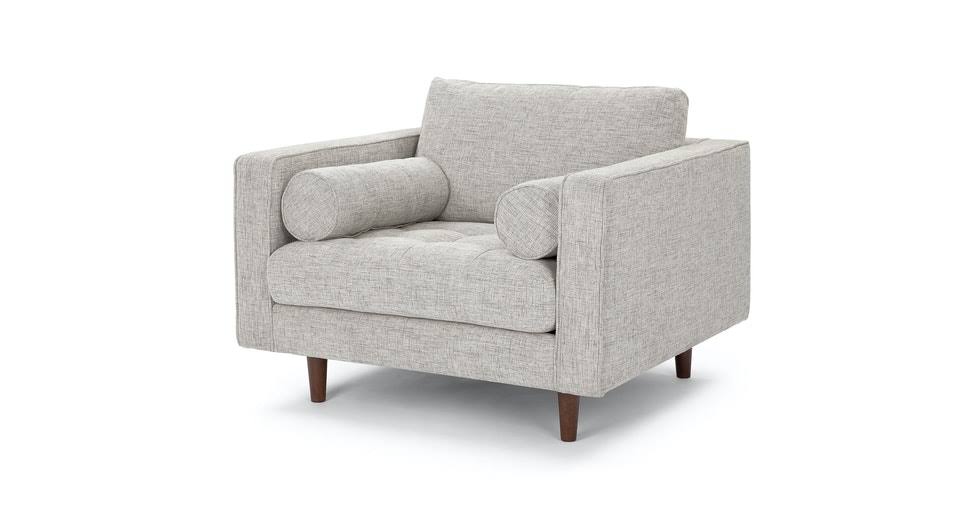 Ivory Tufted Chair with Bolsters S82377