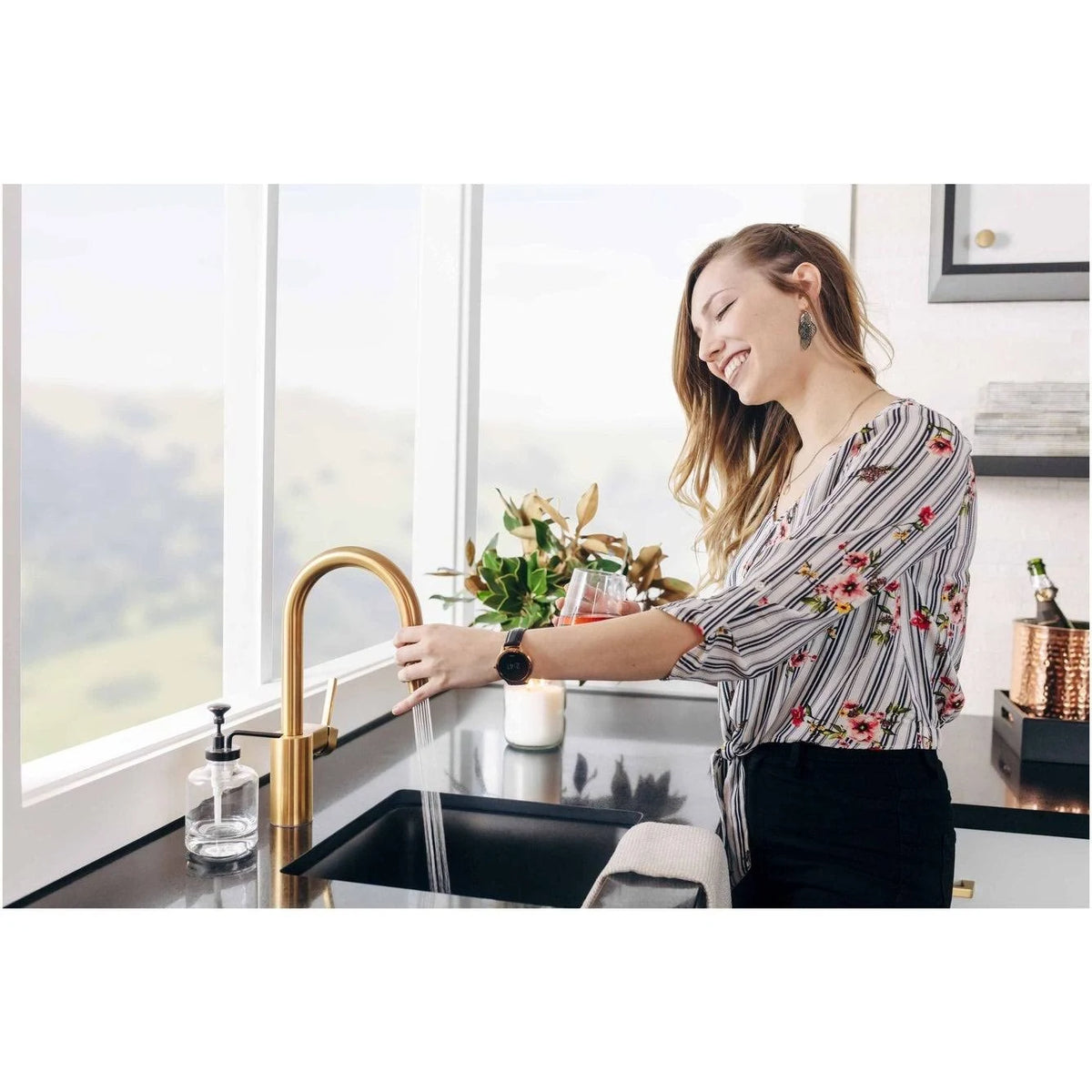 Matte White Undermount Bar Sink W771