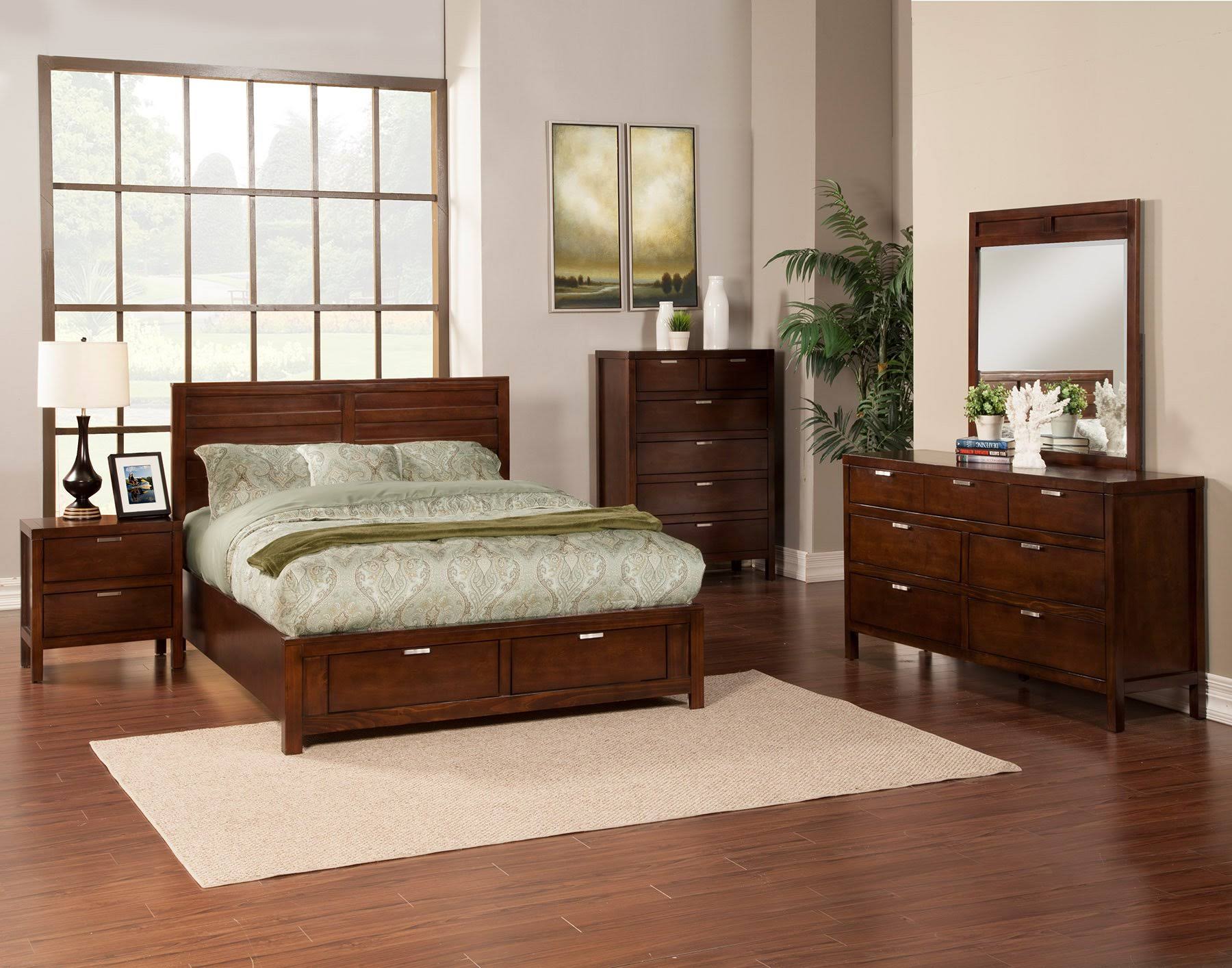 Cappuccino TV Media Chest H586663