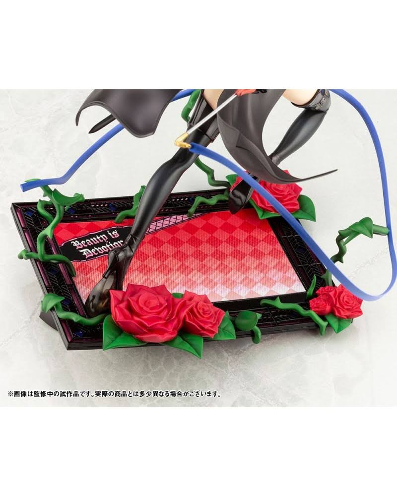 1/8 Scale Figure H12741