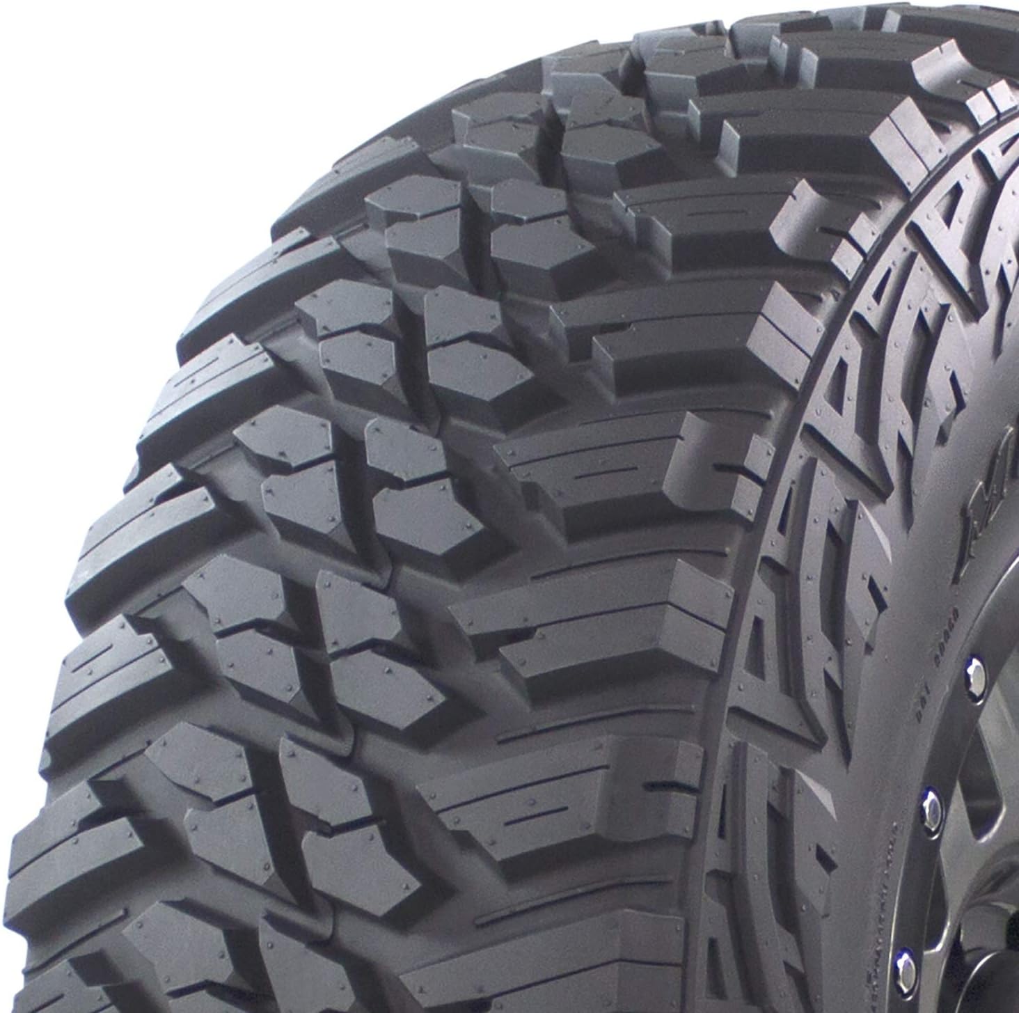 37X12.50R17LT Mud-Terrain Light Truck Tire W950110