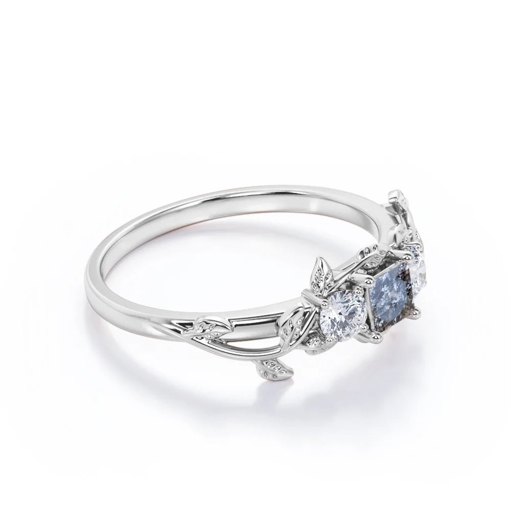 Three Stone Engagement Ring with Princess Cut Salt and Pepper Diamond and Moissanite Q993146