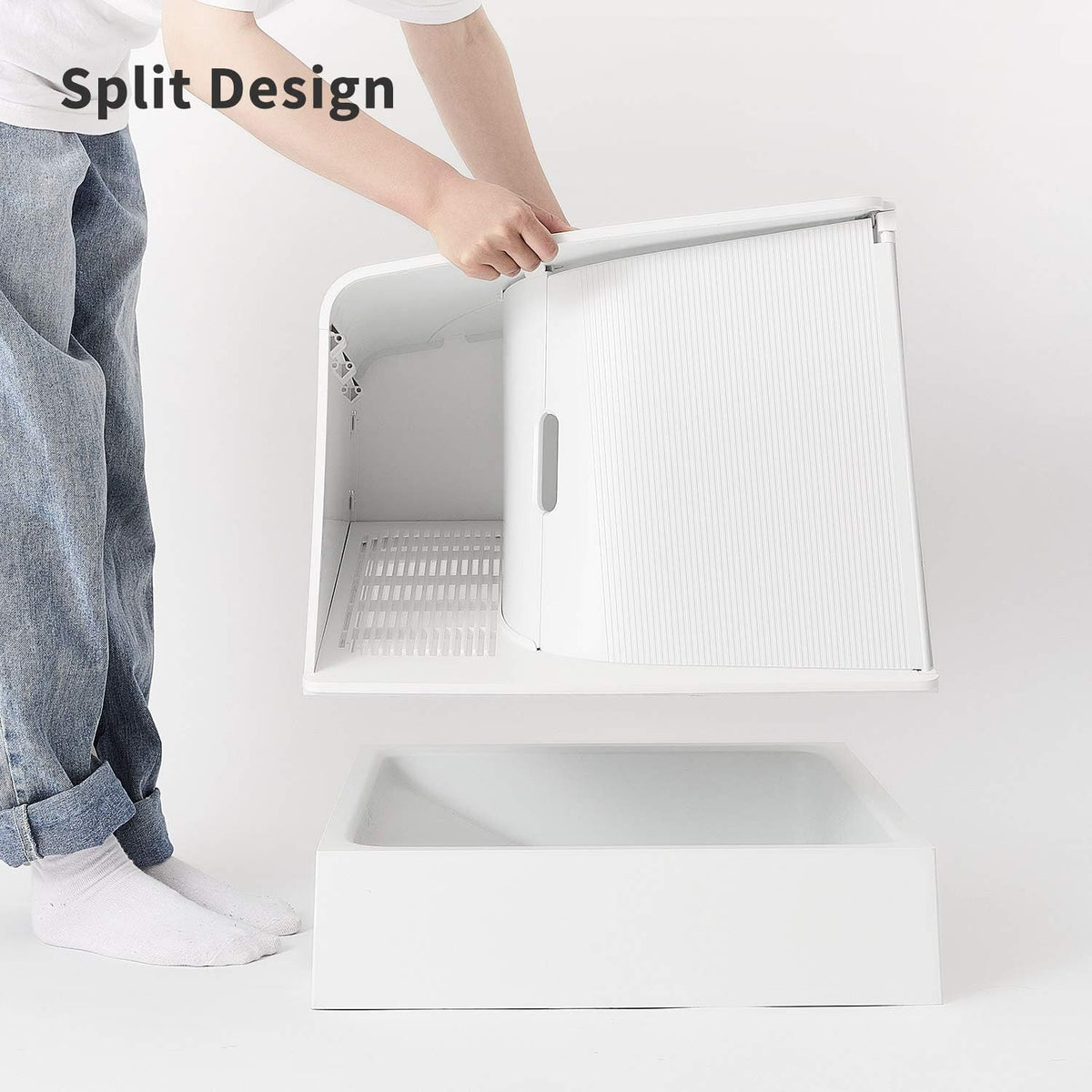 White Semi-Enclosed Cat Litter Box with Litter Scoop I96552