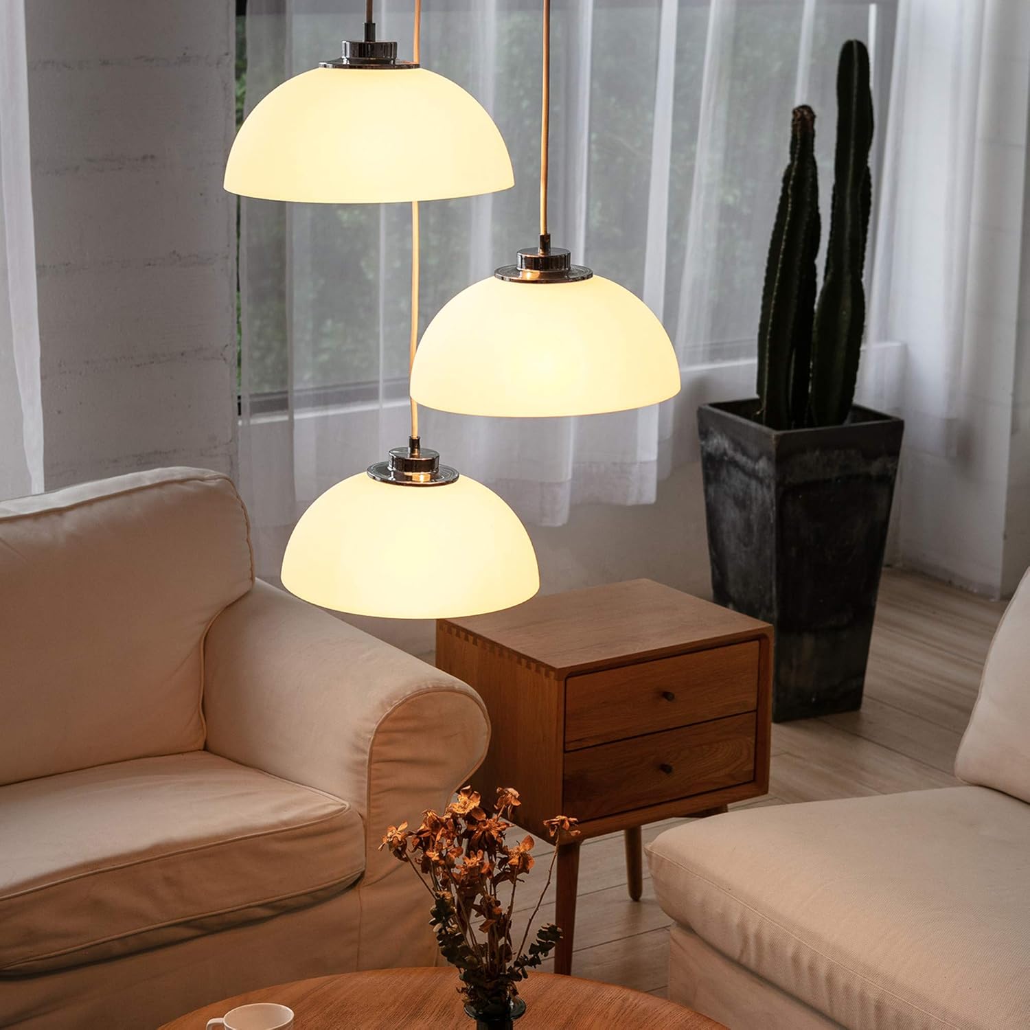 White Fringe Pendant Lighting Z964545