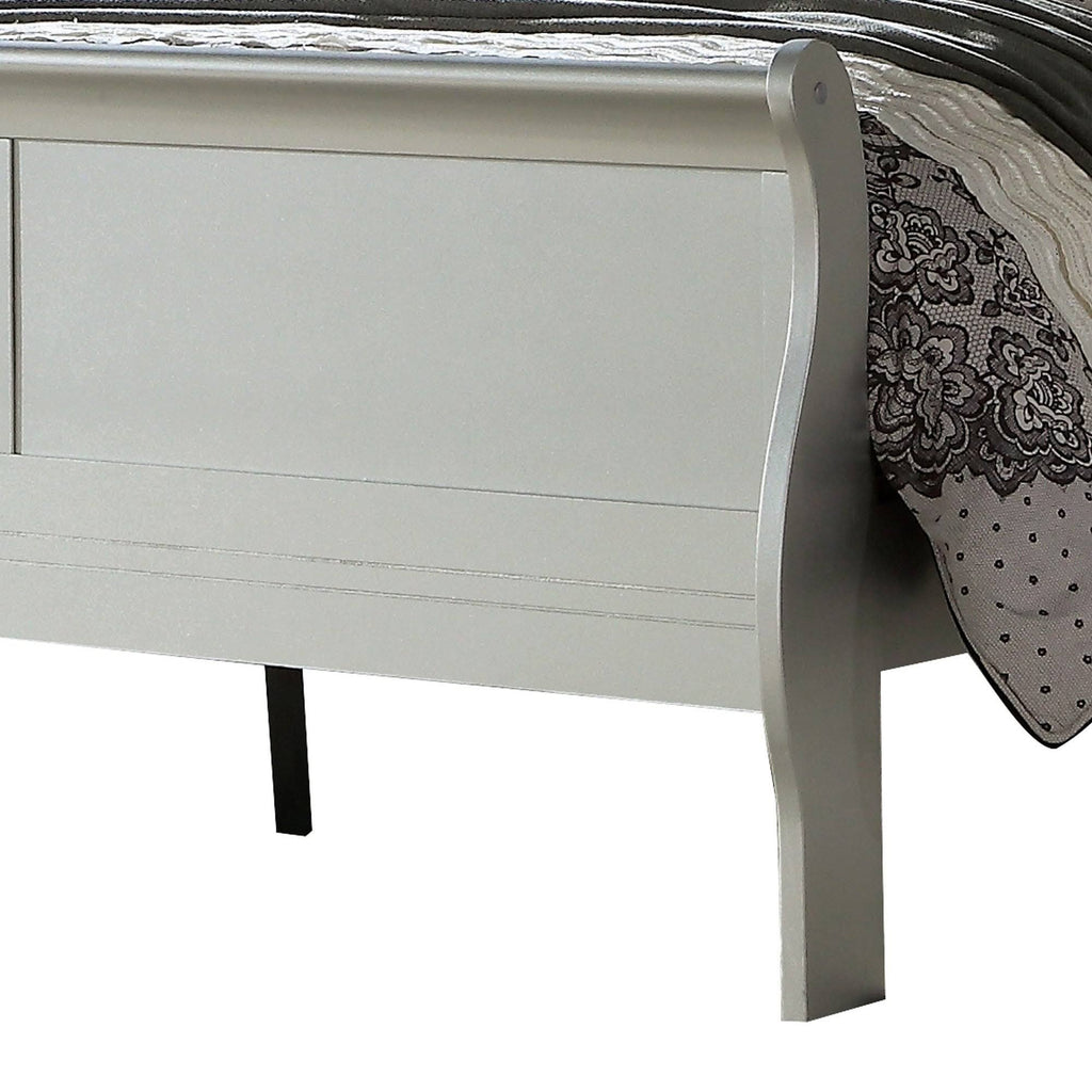 Silver Full Size Bed U141