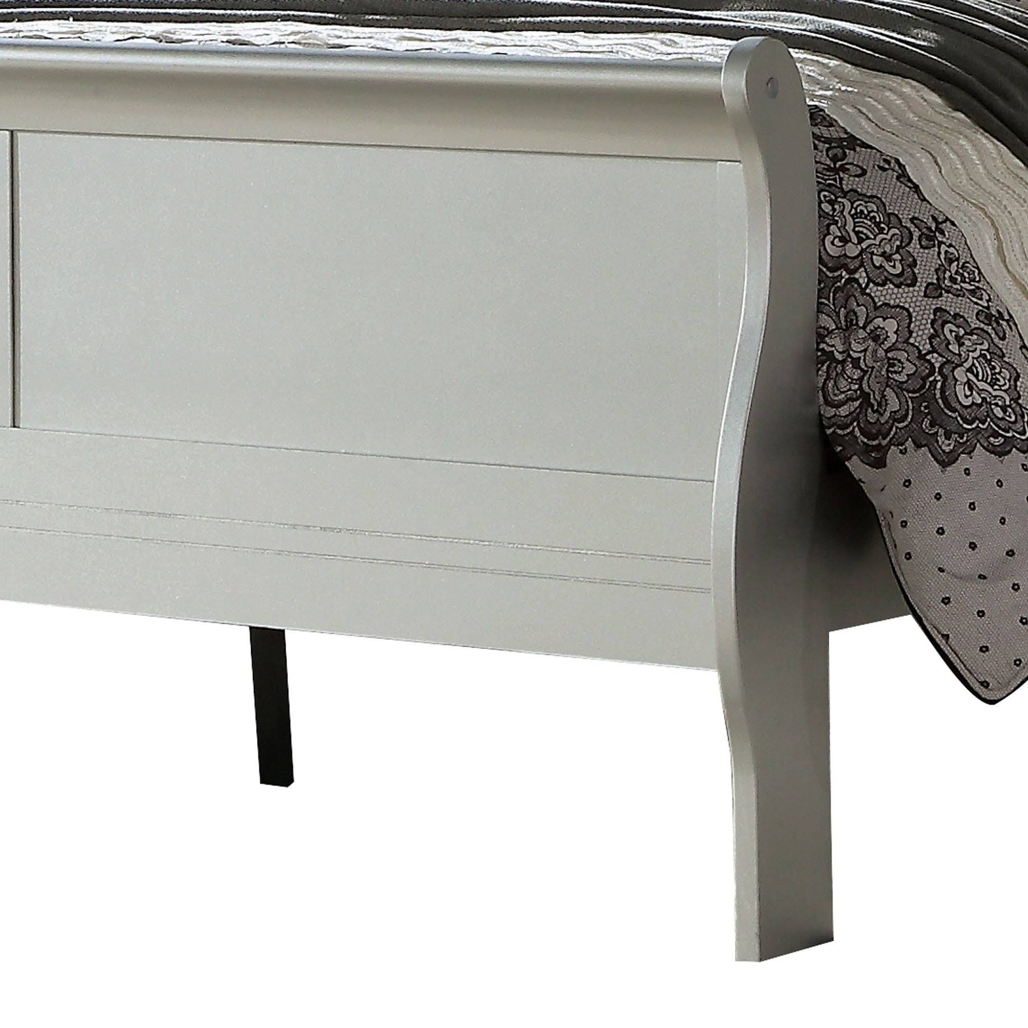 Silver Full Size Bed U141
