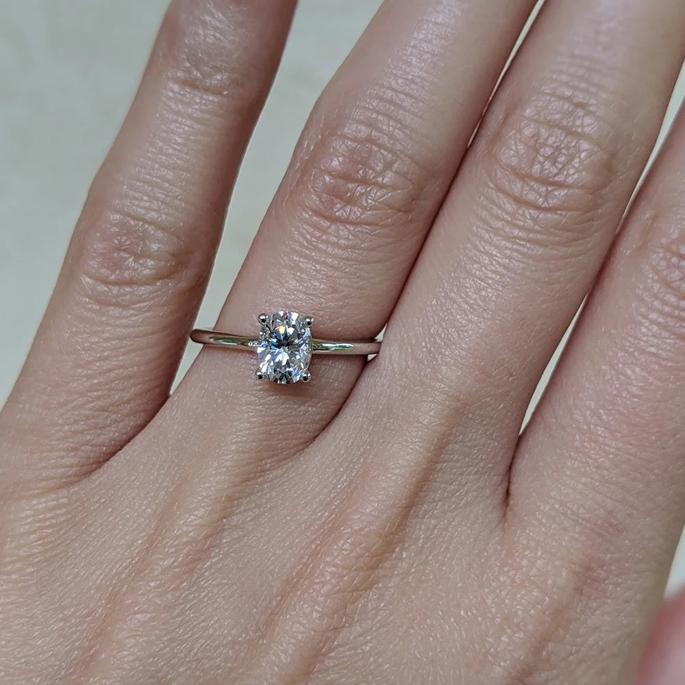 Platinum Plated Sterling Silver Moissanite Oval Solitaire Ring Q334806